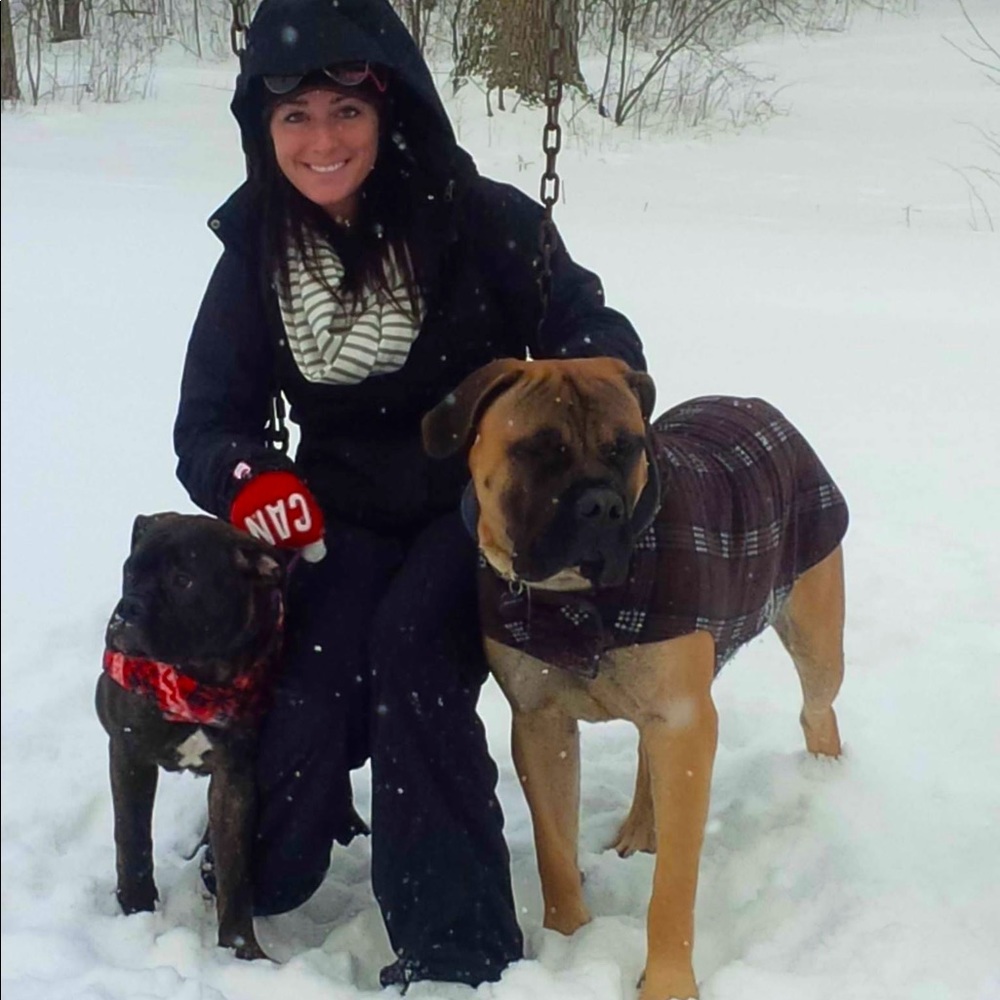 Meet your Posher, Caitlin